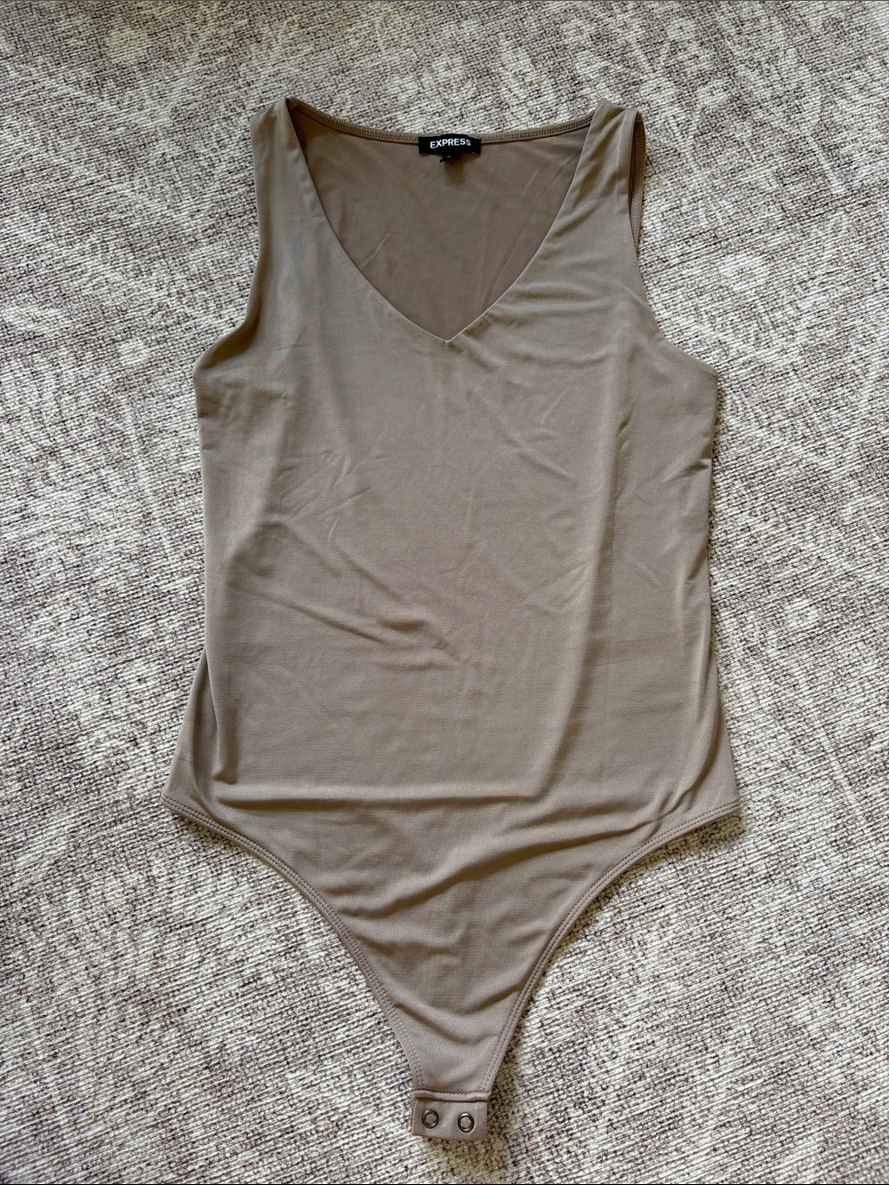 Express Women's V-Neck Sleeveless Bodysuit